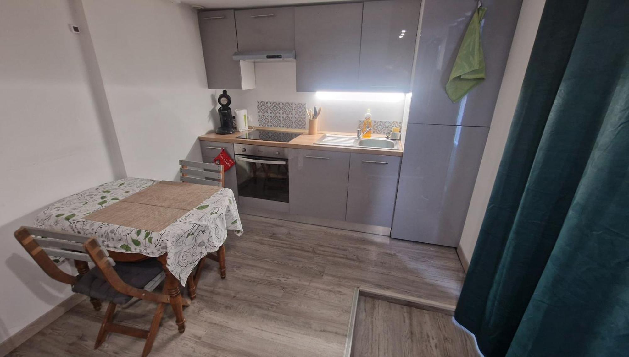 Studio quartier marais, terrasse rez de chaussée, jardin accessible, netflix Bourges Exterior foto